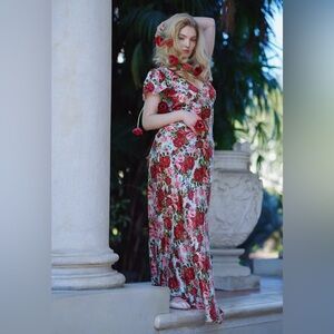 Selkie Roses are Red Flutter Slip